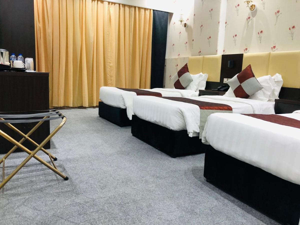 M Platinum Hotel Medina Buitenkant foto